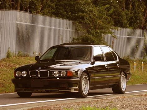 B11