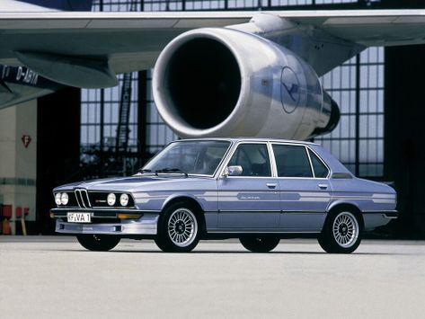 B7, E12, 1978–1982