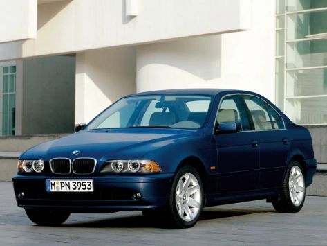 5-Series, E39, 2000–2003