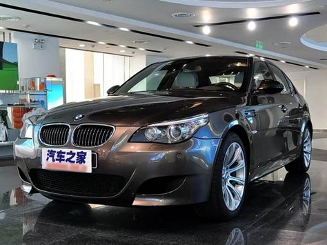 M5, E61, 2005–2011