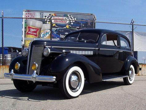 Special, 1936–1937