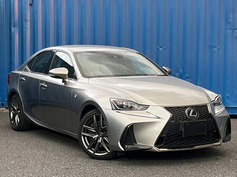 IS300, XE30, 2017–2020