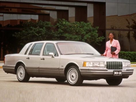 Town Car, FN36, 1989–1992