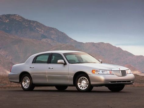 Town Car, FN145, 1997–2002