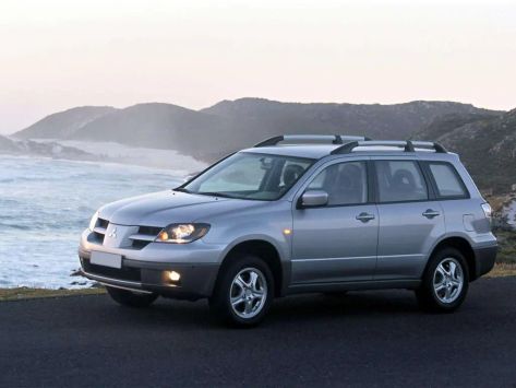 Outlander, CU0W, 2003–2009