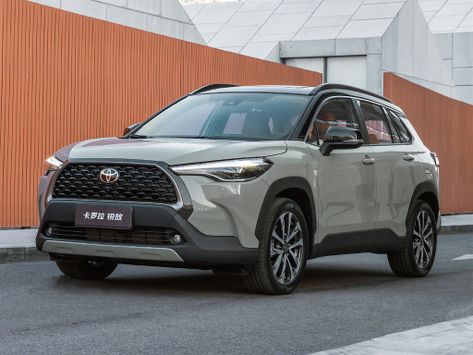Corolla Cross, 2022–2025