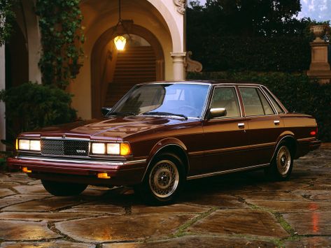 Cressida, X60, 1980–1982