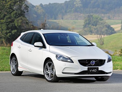 V40, 2013–2016